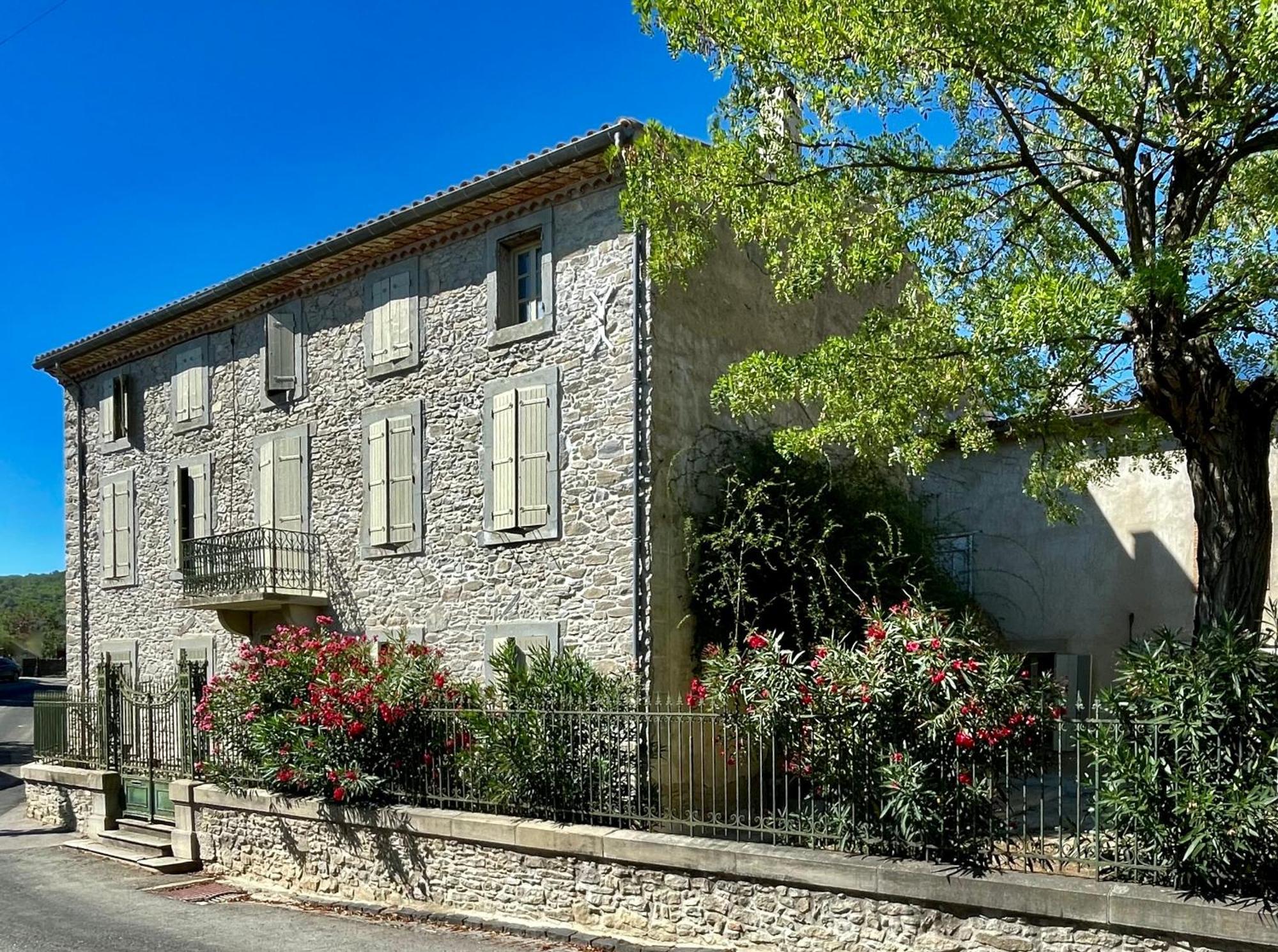 Maison Vigneronne De Bonne Maman - Climatisee Cesseras ภายนอก รูปภาพ